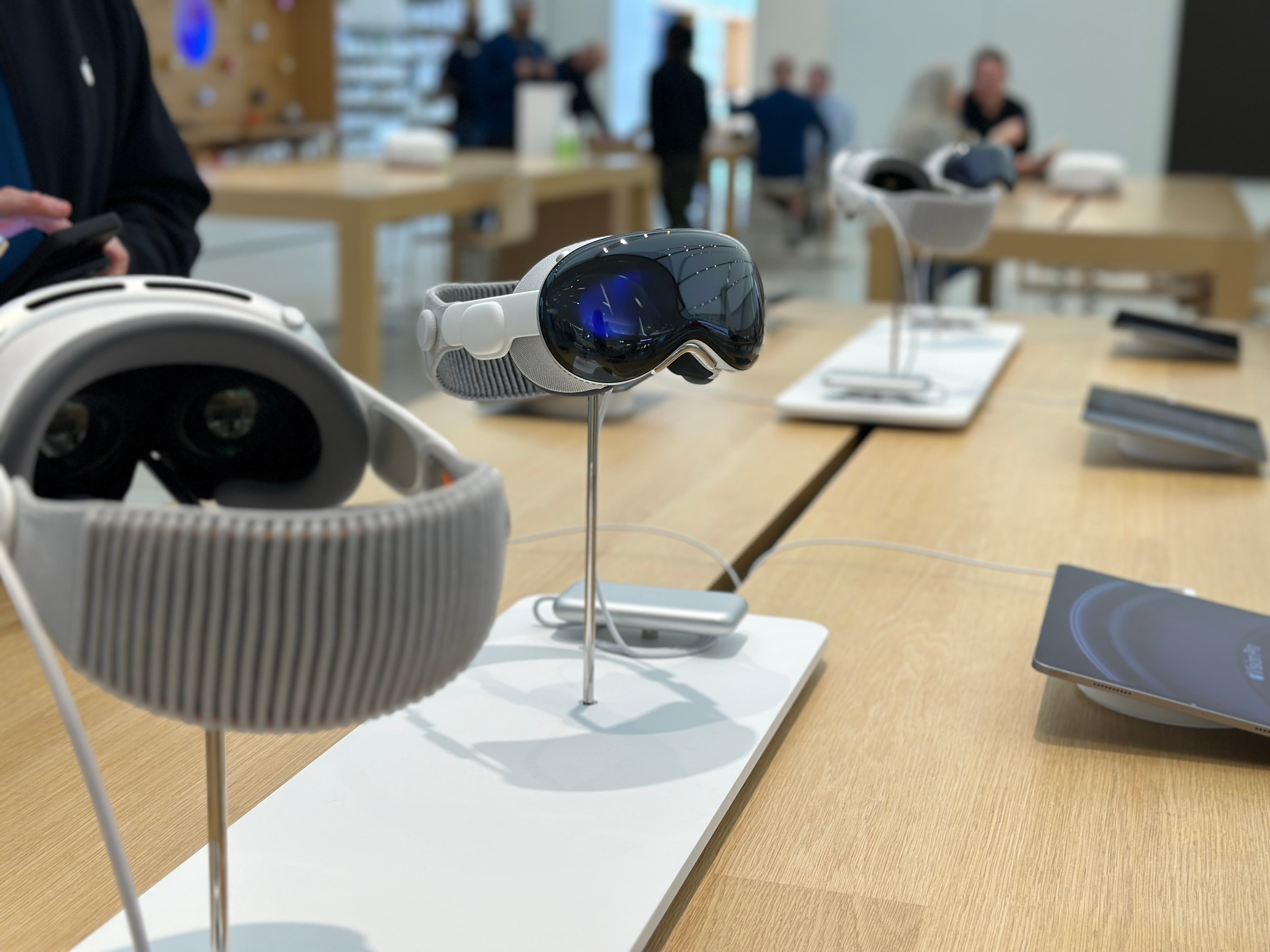 Let's go! Apple Vision Pro! — 1